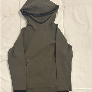 Old Navy Active Olive over the head hoodie Boys size XS. NWT